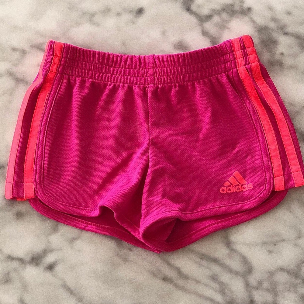 Adidas toddler shorts, size: 2T